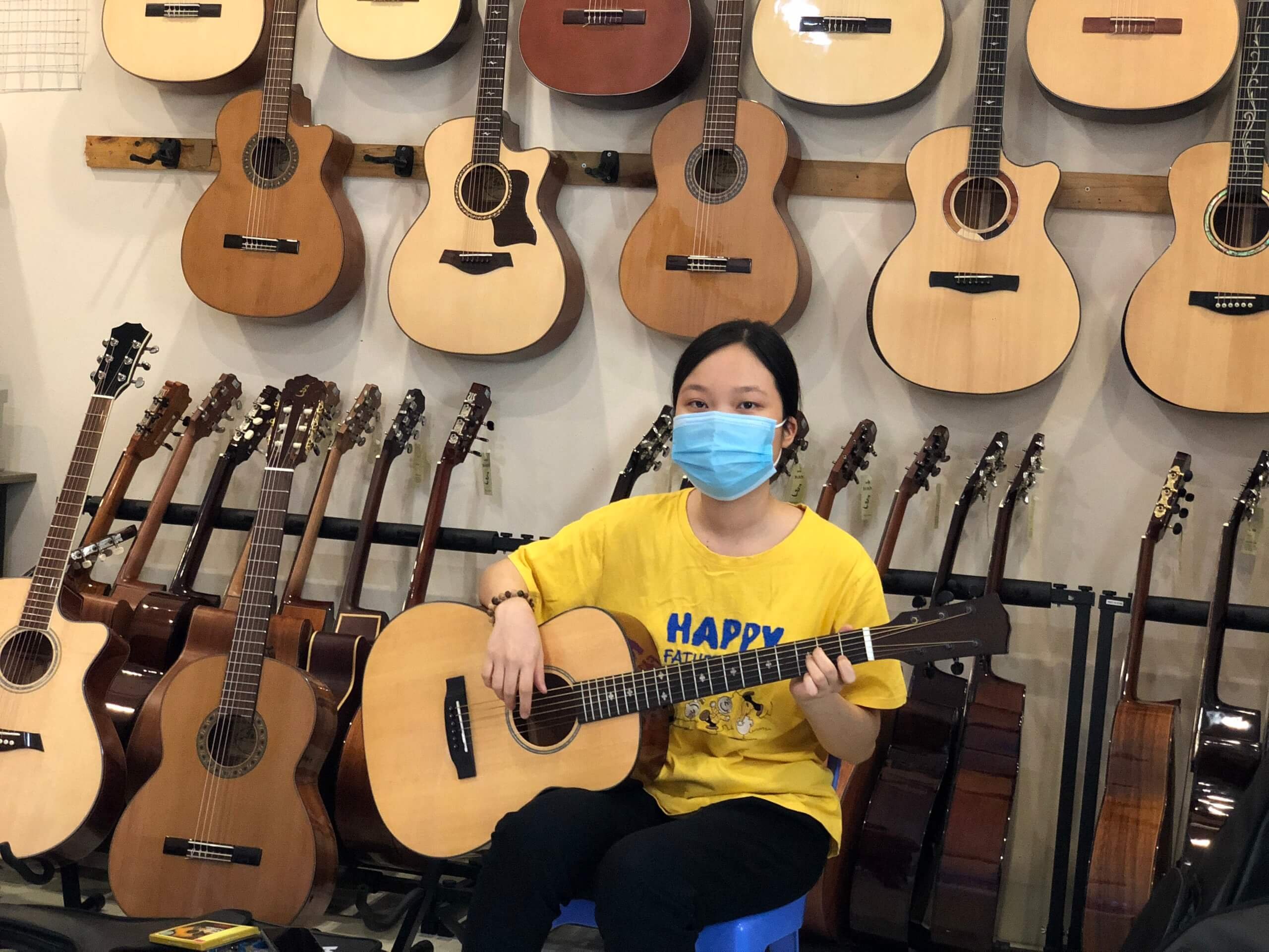 Gia Sư Guitar Long Biên, Dạy Guitar Tại Nhà Hà Nội Uy Tín