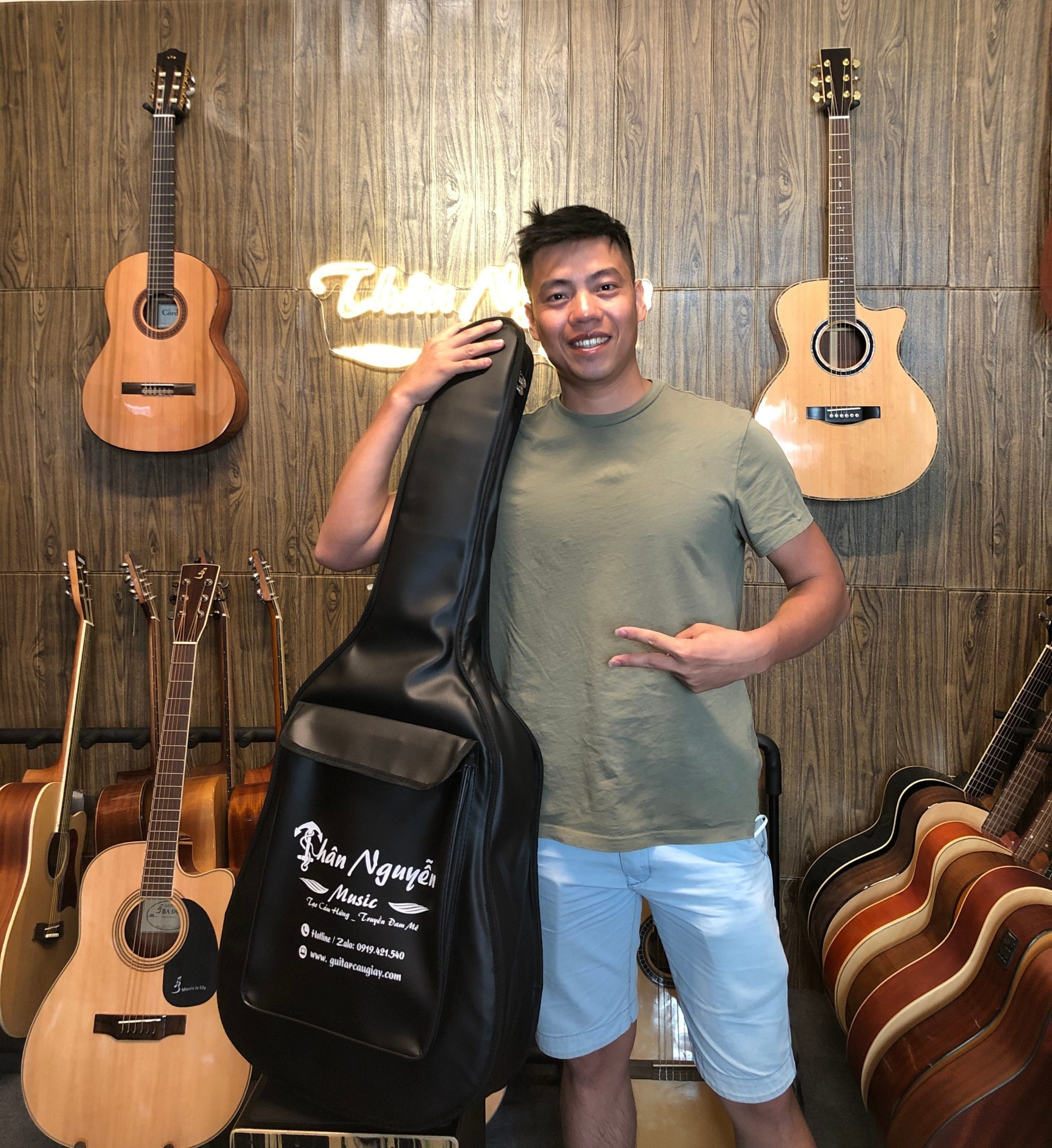 Shop Guitar Đông Anh Hà Nội, Cửa hàng Bán Guitar, Sửa đàn Guitar Uy Tín Hà Nội