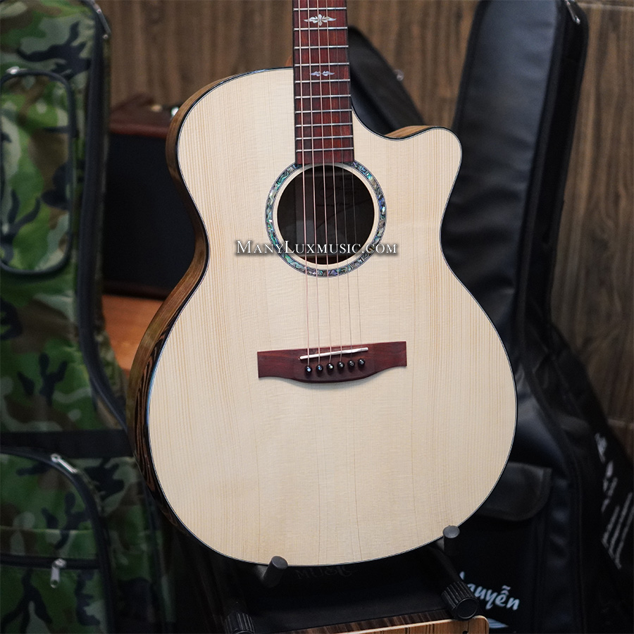 Thuận Guitar Acoustic AT02CX Custom Koa Âm Vang Sáng